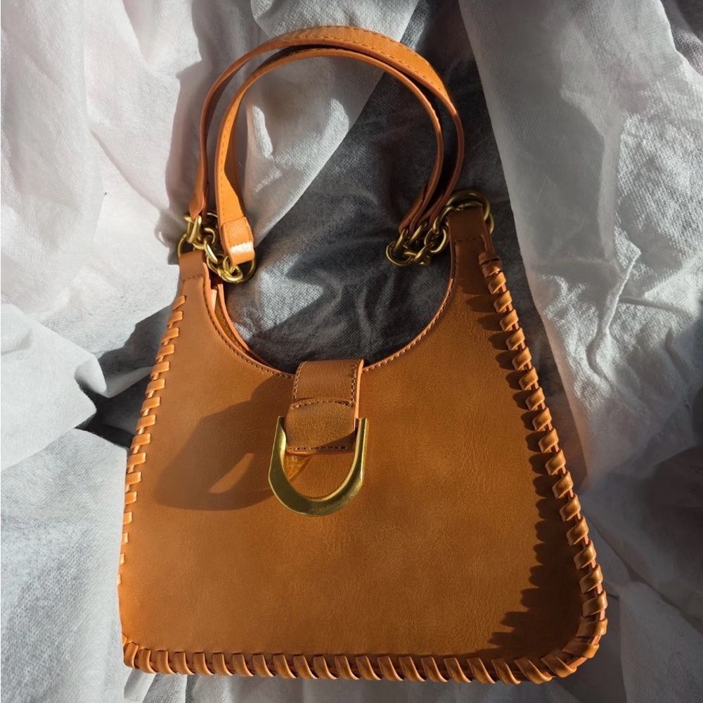 Antik Kraft Whipstitch Shoulder Bag - Picture 8 of 8